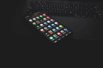 ЙЕБО Казино Мобилно приложение